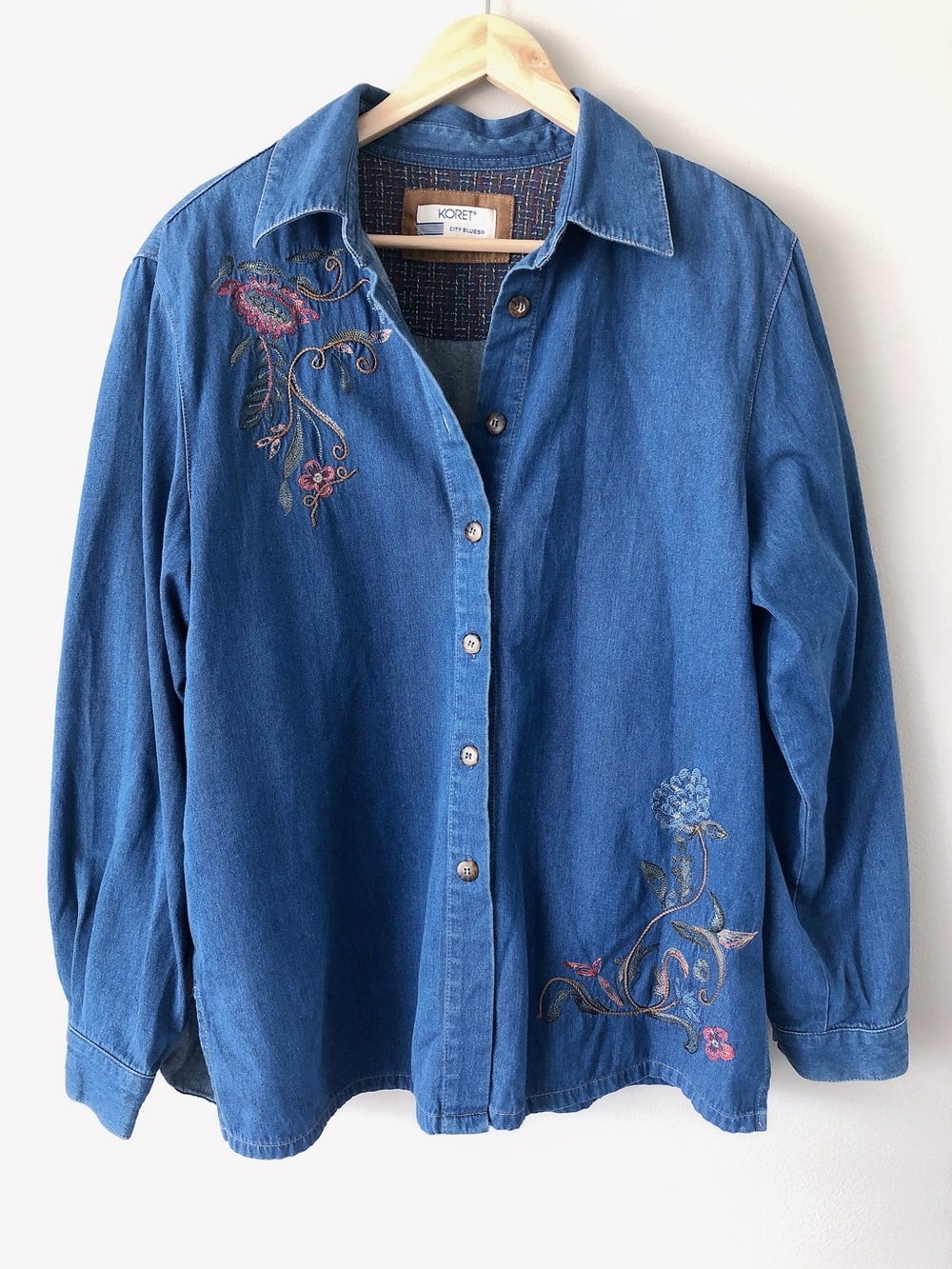 Koret Embroidered Jean shirt long sleeve western country top